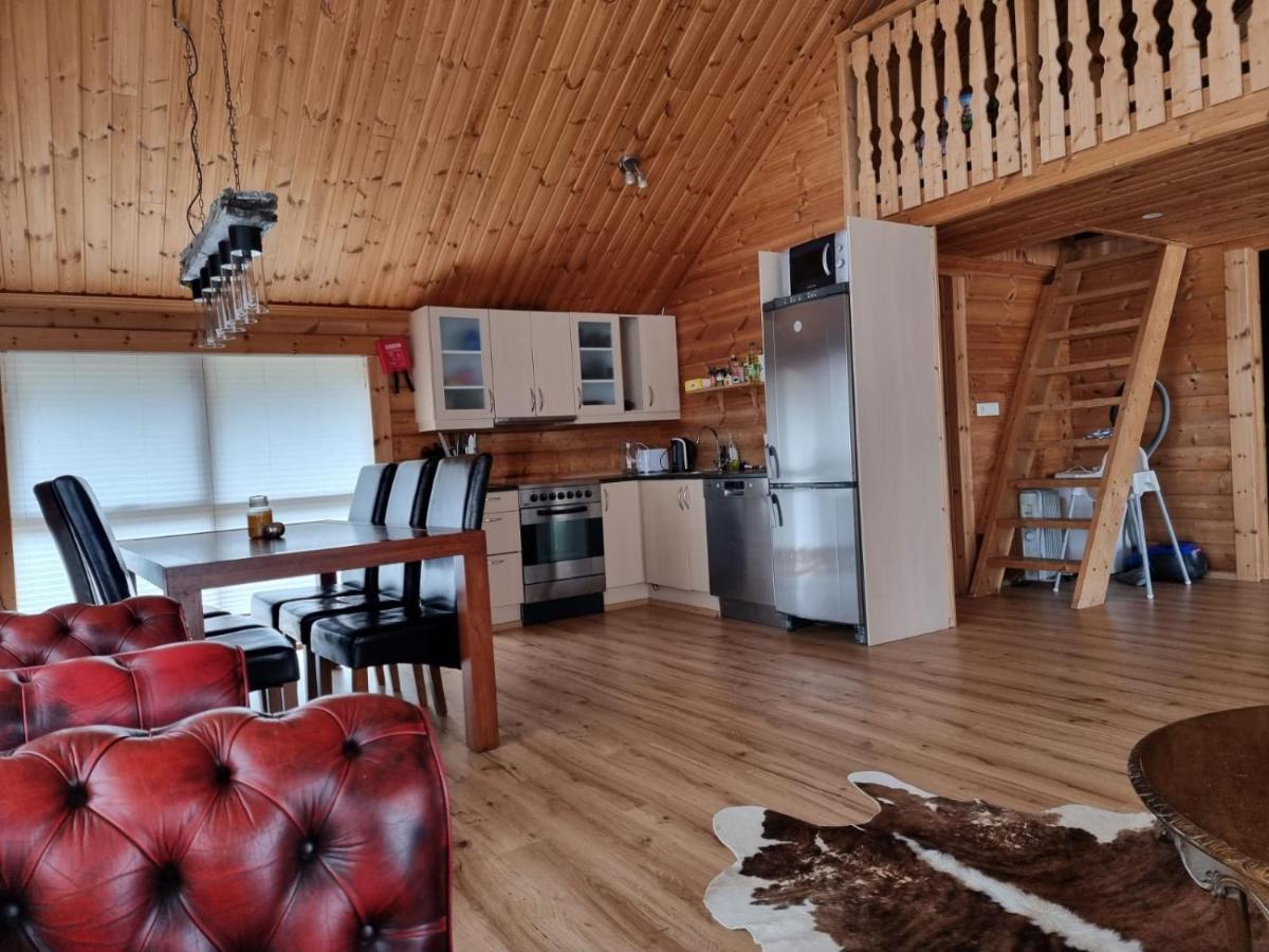 Golden Circle Cabin, Hot Tub Villa Geysir Exterior photo